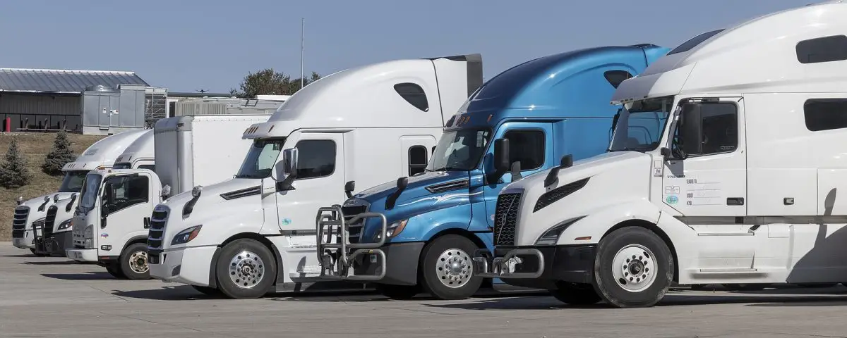 Comment débutez une carrière en camionnage
